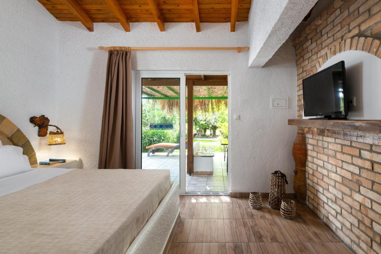 Elefteria Apts & Suites Kolymbia Esterno foto