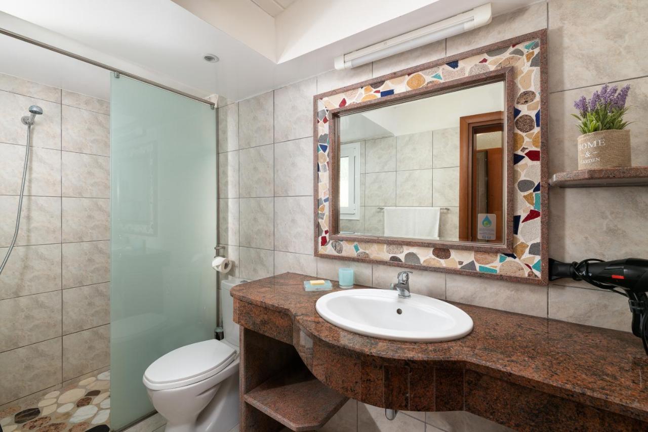 Elefteria Apts & Suites Kolymbia Esterno foto