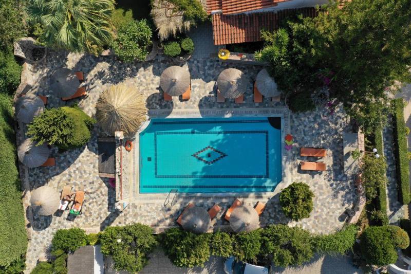 Elefteria Apts & Suites Kolymbia Esterno foto